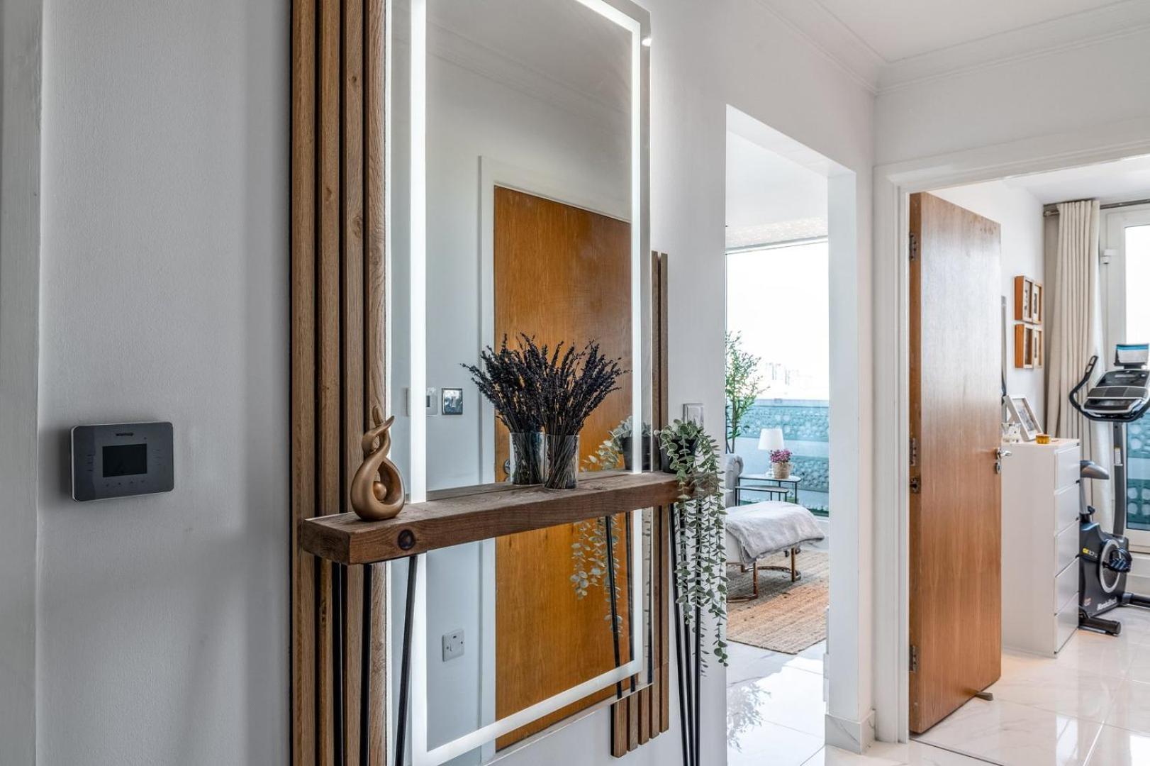 Canary Wharf Retreat With Free Secure Parking London Exterior photo
